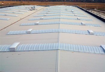 Lucernario continuo autoportante