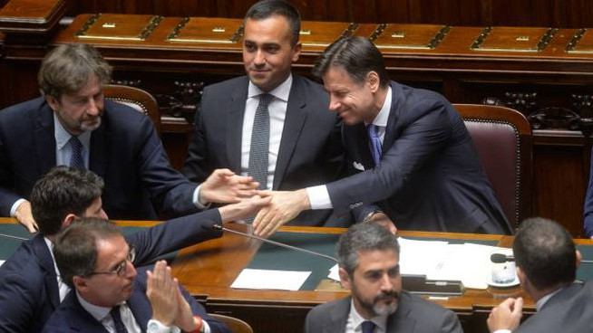 Governo Conte Bis è realtà, Salvini lascia la poltrona