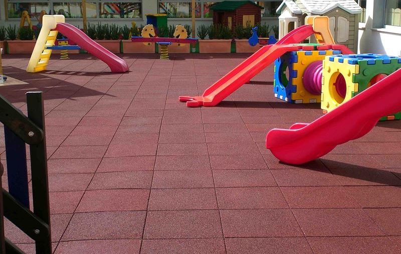 Pavimenti in Gomma: Resistenza ed Adattabilità Pavimenti in Gomma: Resistenza ed Adattabilità