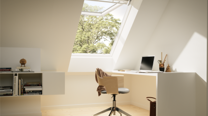 Finestra manuale con doppia apertura