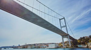 Ponte sullo Stretto di Messina: Salvini e il futuro dell’infrastruttura italiana
