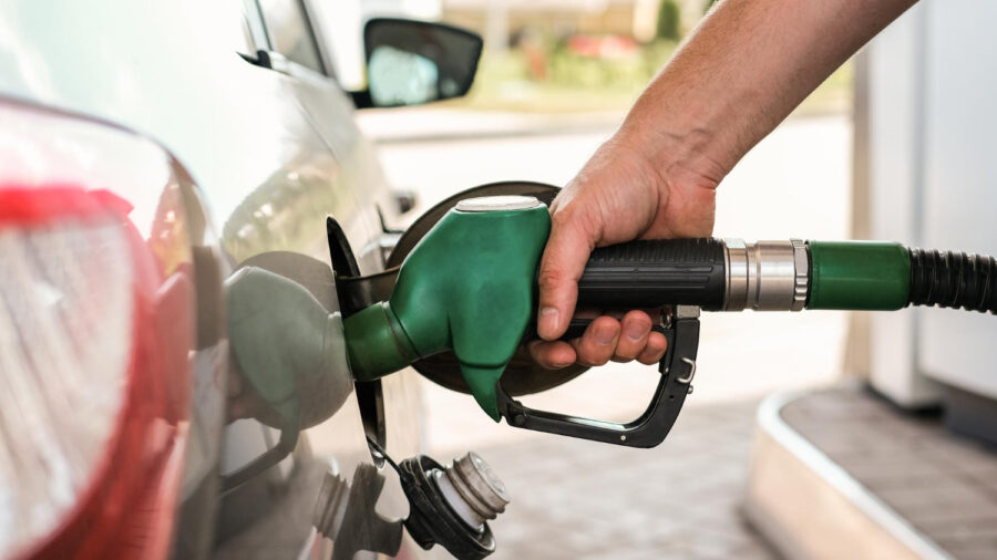 Bonus Carburante: 500 euro per famiglie con ISEE basso, ecco come ottenerlo