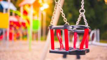 Parco giochi condominiale: normative, distanze e sicurezza per i residenti