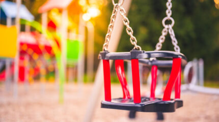 Parco giochi condominiale: normative, distanze e sicurezza per i residenti