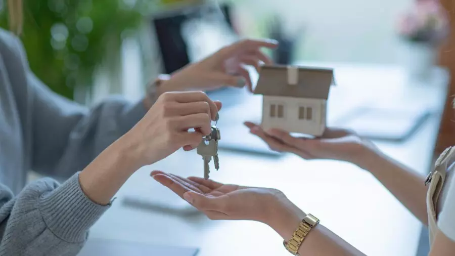 Bonus ristrutturazione: la destrazione resta al venditore o passano all’acquirente?