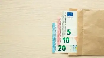 Tassazione dei crediti edilizi acquistati: chiarimenti dall’Agenzia