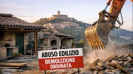 Tettoie e forni abusivi: il Consiglio di Stato chiarisce quando vanno demoliti