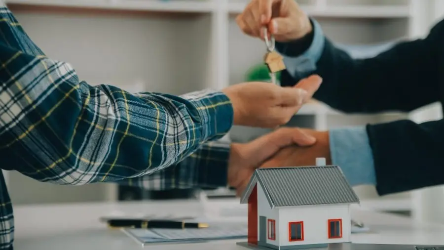 Agevolazioni prima casa: cosa succede se vendi entro cinque anni Agevolazioni prima casa: cosa succede se vendi entro cinque anni