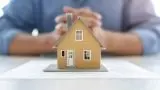 Vivere in una casa per oltre 40 anni non basta per diventarne proprietari: la sentenza della corte d'appello