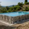 Piscina amovibile, serve il permesso di costruire? La risposta del Consiglio di Stato