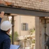 Architrave: cos’è, tipologie, dimensionamento, crepe e sostituzione