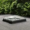 Finestre per tetti piani standard con cupola VELUX