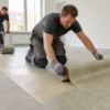 Pavimento in linoleum: caratteristiche, posa, manutenzione e differenze dal PVC