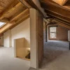Sottotetto condominiale: proprietà, uso e recupero abitativo