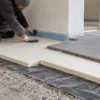 Isolamento termico del pavimento: materiali, spessori, ponti termici e posa
