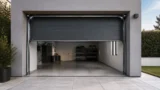 Porta sezionale per garage: pannelli, guide, isolamento e costi