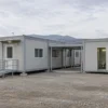 Prefabbricati modulari per cantieri e insediamenti temporanei: composizione, impianti, posa e noleggio