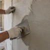 Rete porta-intonaco: materiali, fissaggi, sormonti e casi d’uso