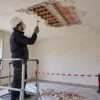 Sfondellamento del solaio: segnali, cause, indagini, messa in sicurezza e rimedi