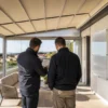 VEPA e tenda retrattile: quando il terrazzo chiuso non è edilizia libera