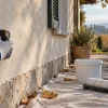Pitturare all’esterno in autunno: temperatura, rugiada e finestre meteo utili