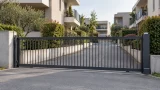 Cancello condominiale: il diritto di passaggio non basta per installarlo